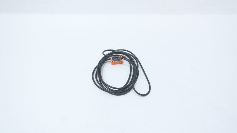 Датчик приближения ifm IS-3002-APKG