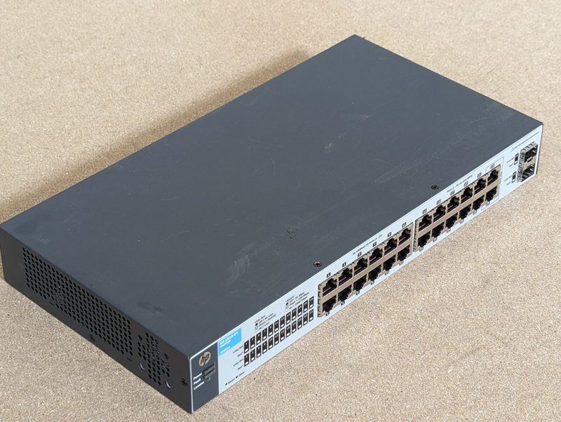 Коммутатор HPE J9801A