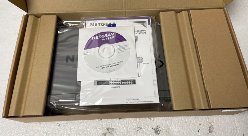 Коммутатор Netgear JGS524PE