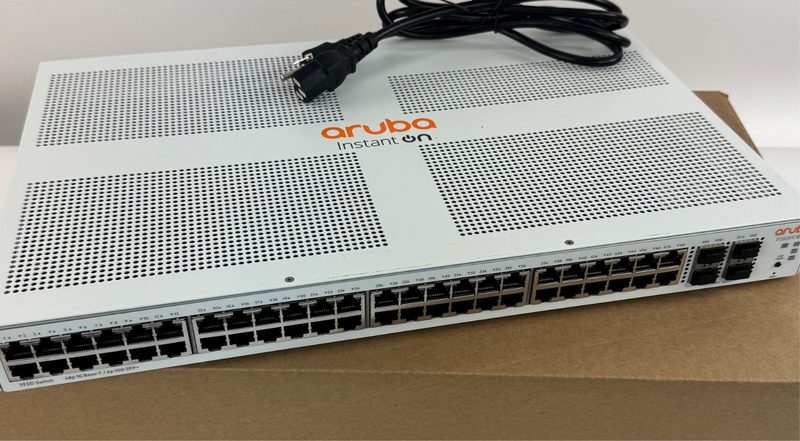 Коммутатор HPE JL685A