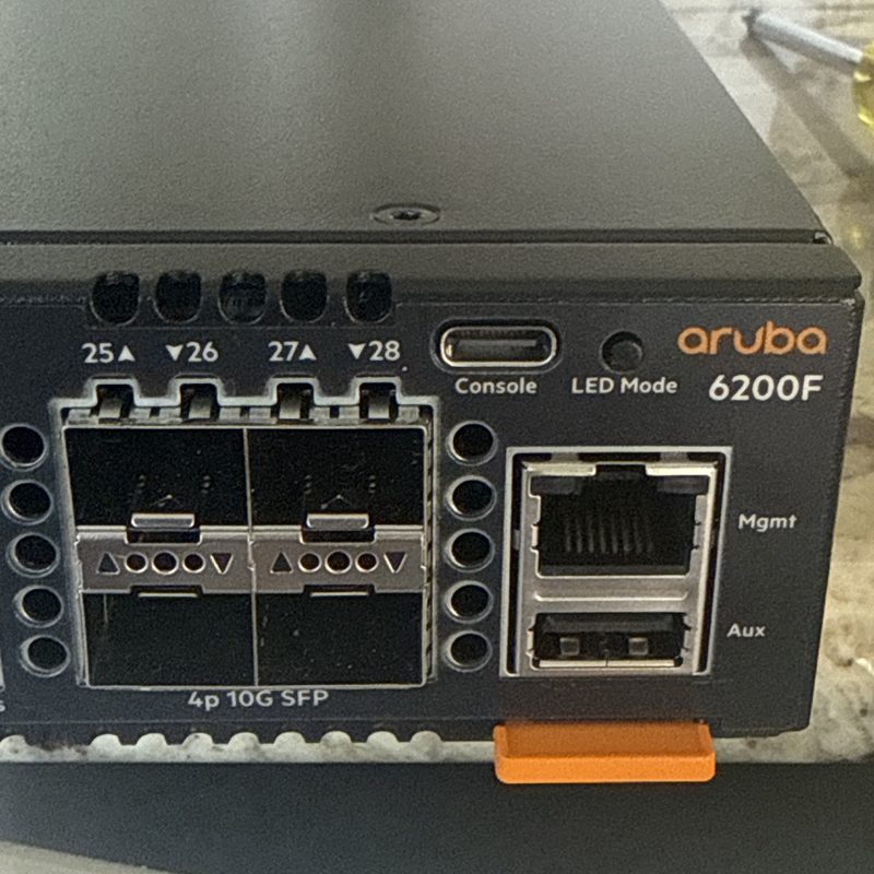 Коммутатор HPE JL725A