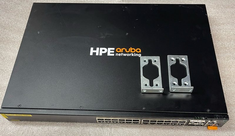 Коммутатор HPE JL725B