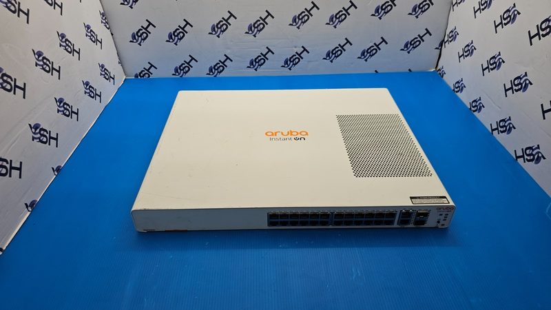 Коммутатор Aruba JL806-60001