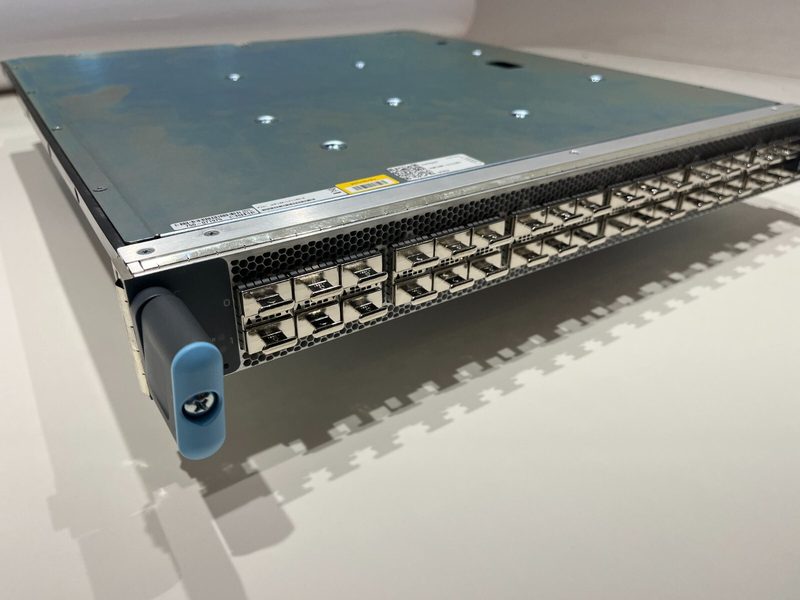 Коммутатор Juniper JNP10K-LC1102