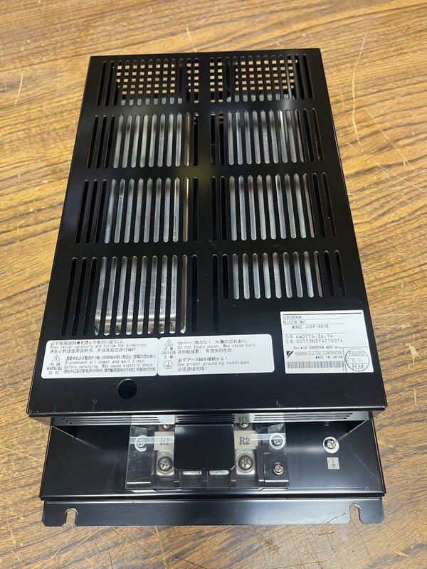 Сервопривод Yaskawa JUSP-RA18