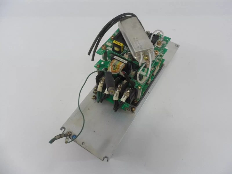 Сервопривод Yaskawa JUSP-WS44AB