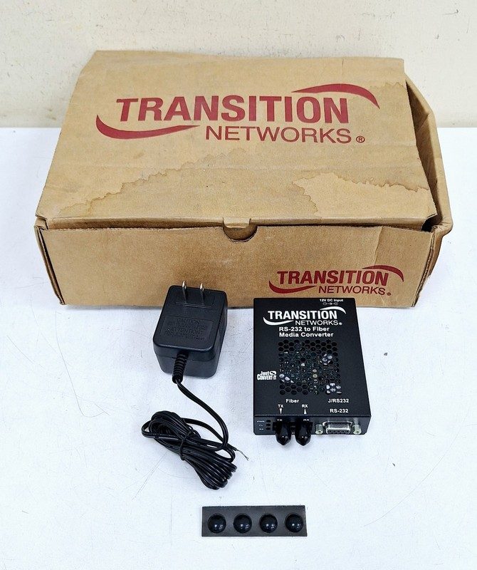 Медиаконвертер Transition Networks J/RS232-CF-01
