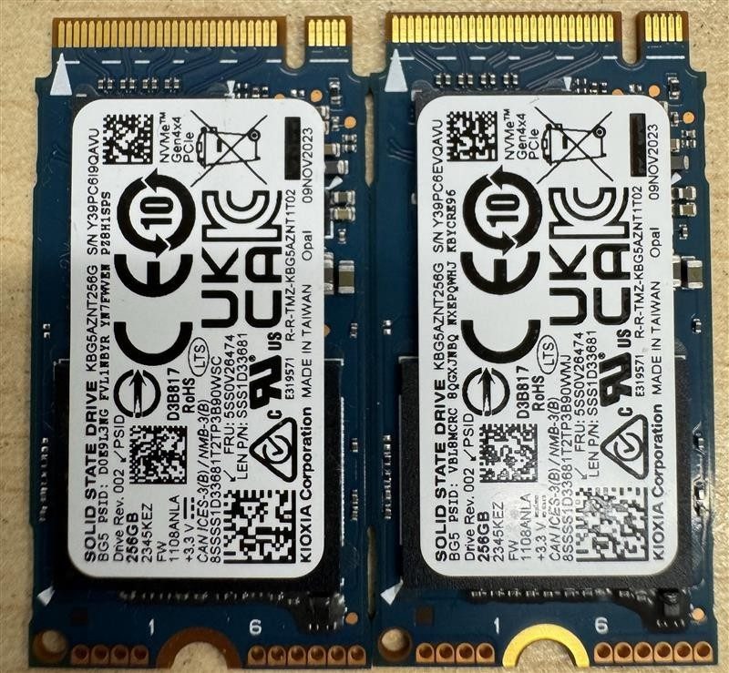SSD-накопитель KBG50ZNT256G