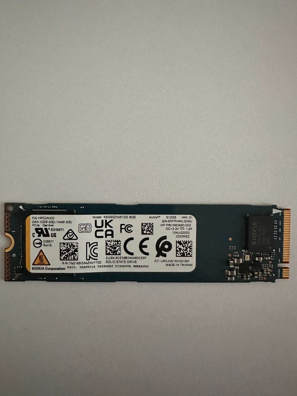SSD-накопитель KBG50ZNV512G