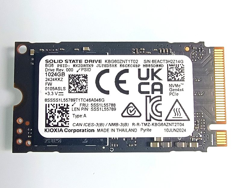 SSD-накопитель KBG60ZNT1T02