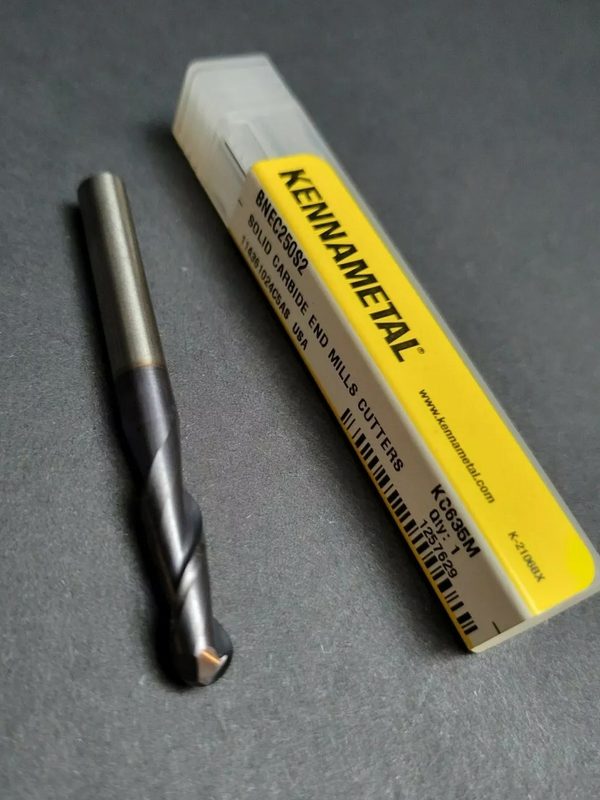 Режущий инструмент Kennametal KC635M