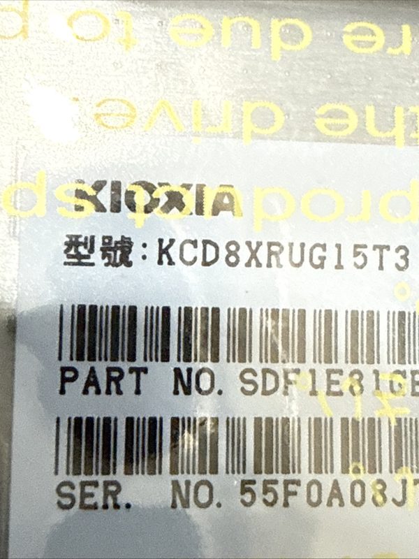 SSD-накопитель KCD8XRUG15T3