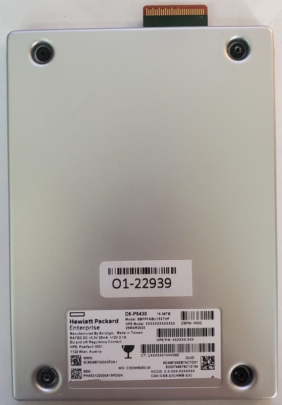 SSD-накопитель Dell KCM7XRJE15T3