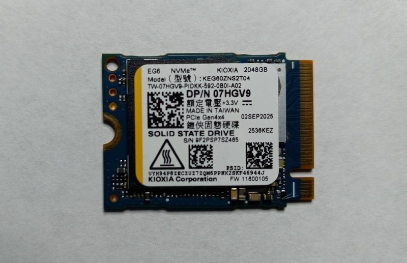 SSD-накопитель Dell KEG60ZNS2T04