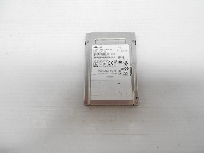 SSD-накопитель Dell KPM51RUG7T68