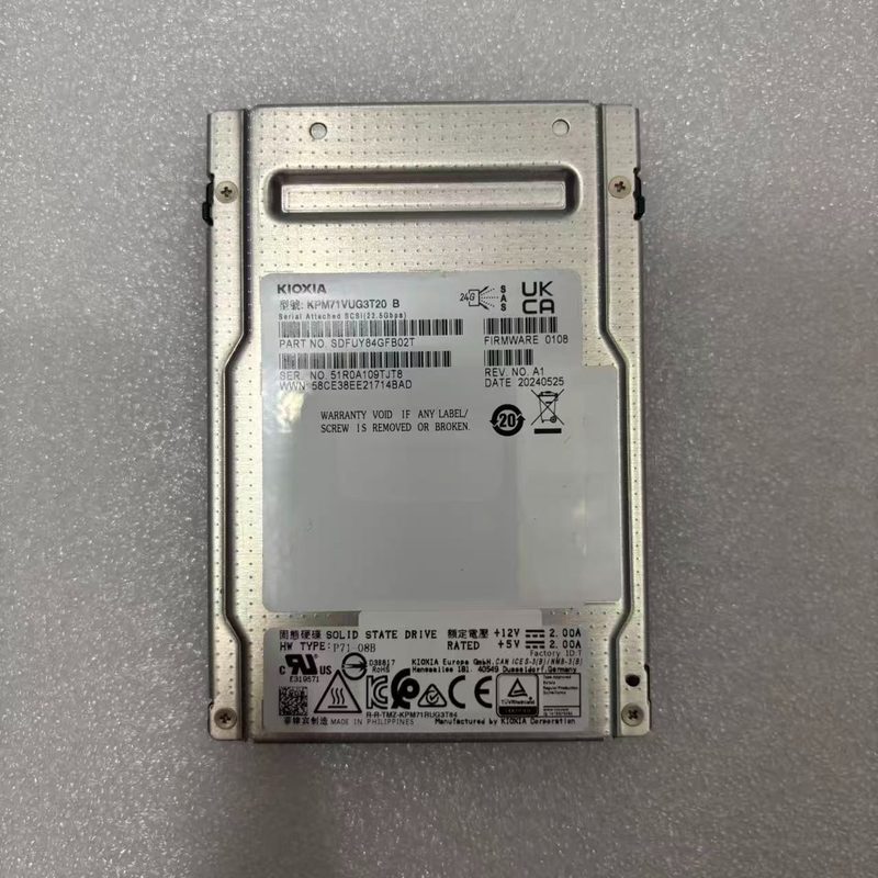SSD-накопитель KPM71VUG3T20