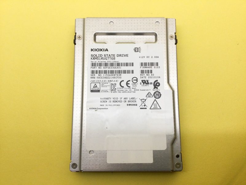 SSD-накопитель KRM51RUG7T68