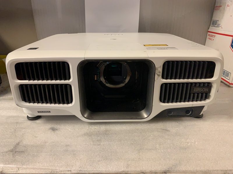 Проектор Epson L1100U