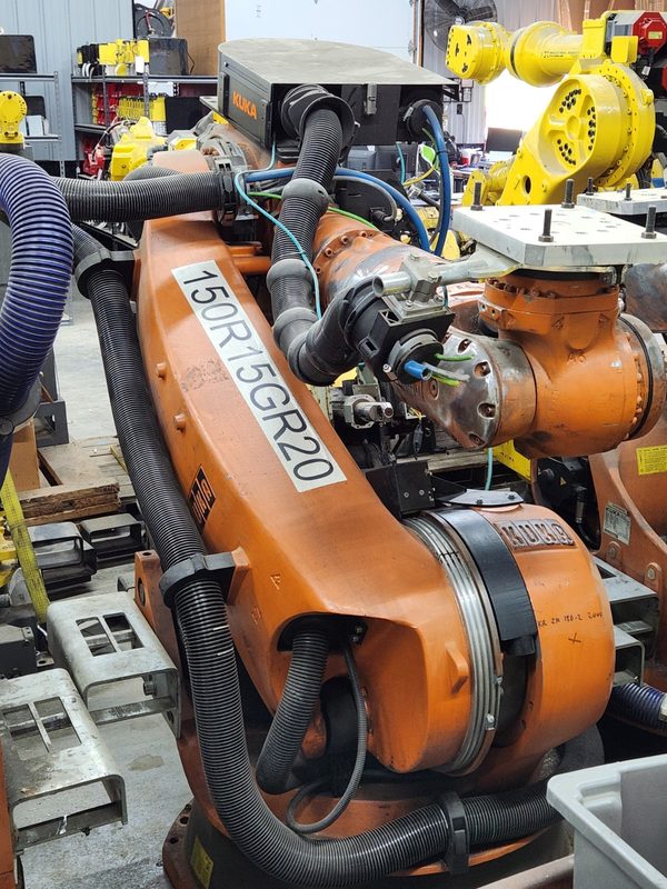 Робот KUKA L180-2