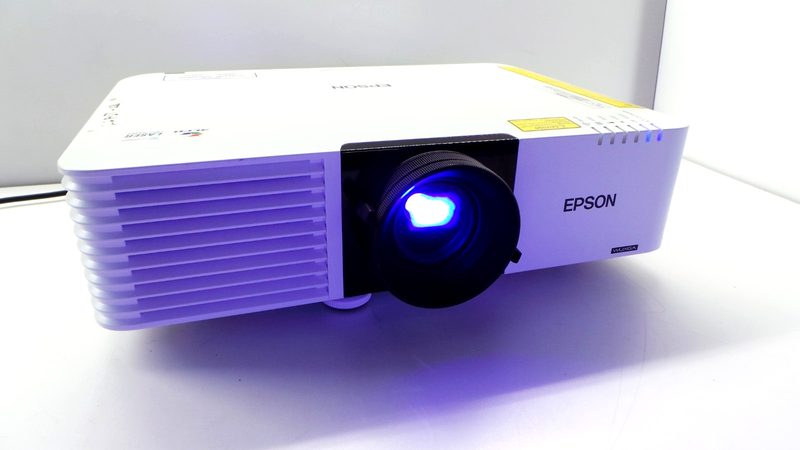 Проектор Epson L400U