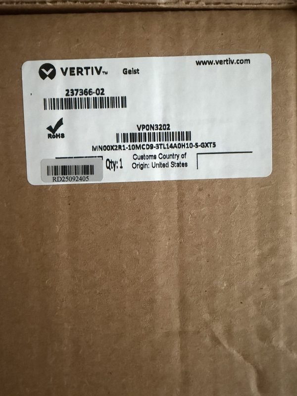 Блок розеток Vertiv L6-30R