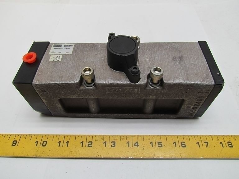 Электромагнитный клапан Parker L73431102XXVX0B