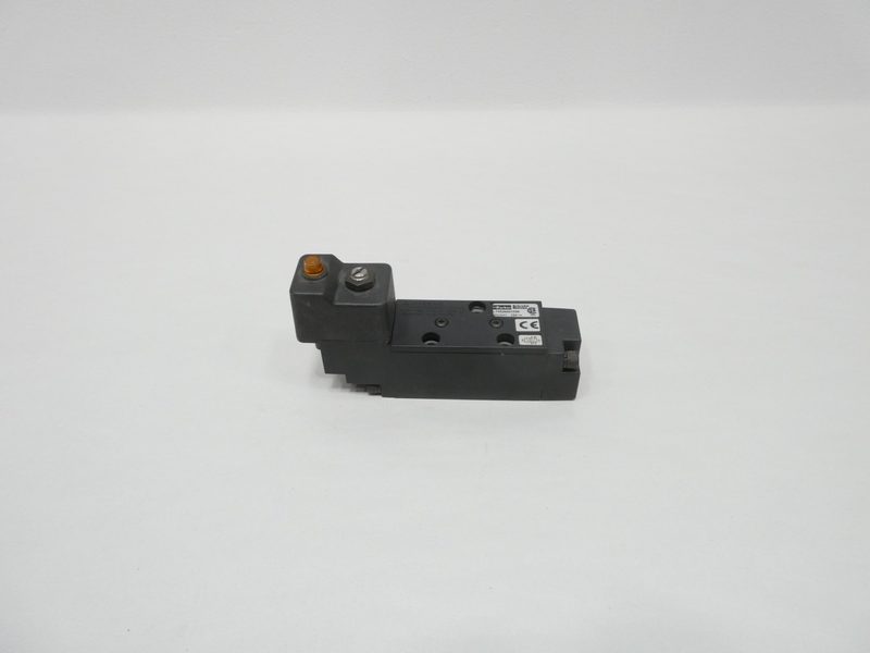 Электромагнитный клапан Parker L7452640153B