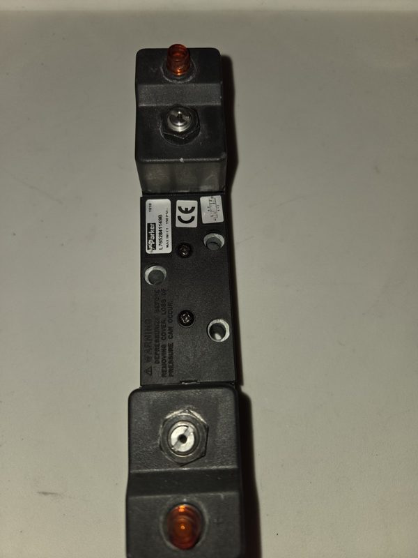 Пневмоклапан Parker L7652841153B