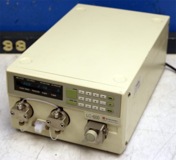 Хроматограф LC-600