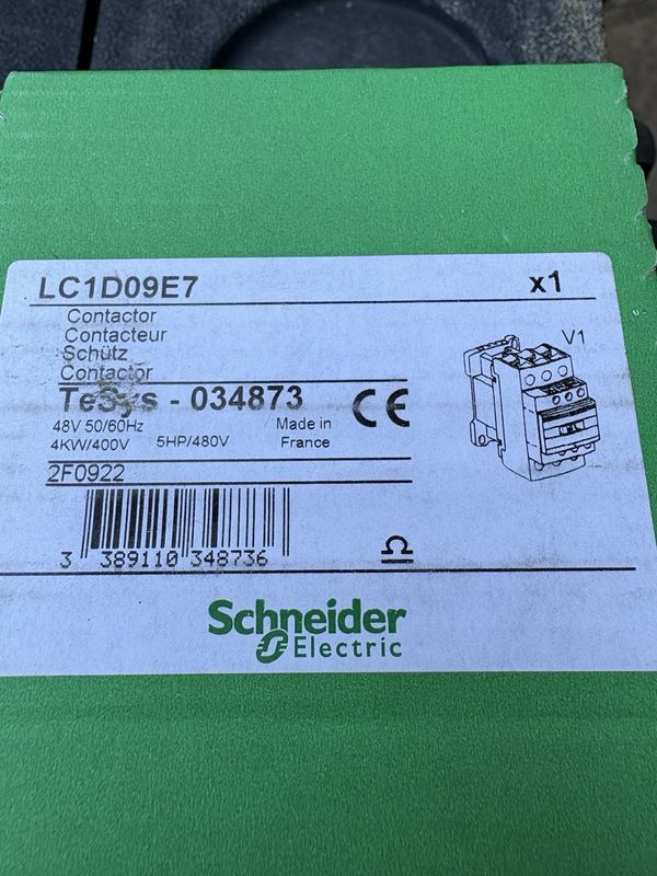 Контактор Schneider LC1D09E7