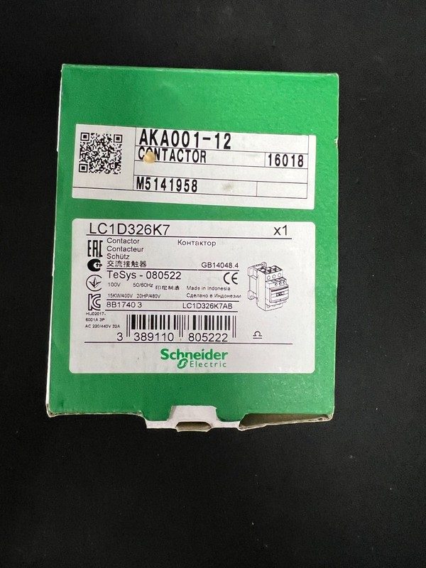 Контактор Schneider LC1D326K7