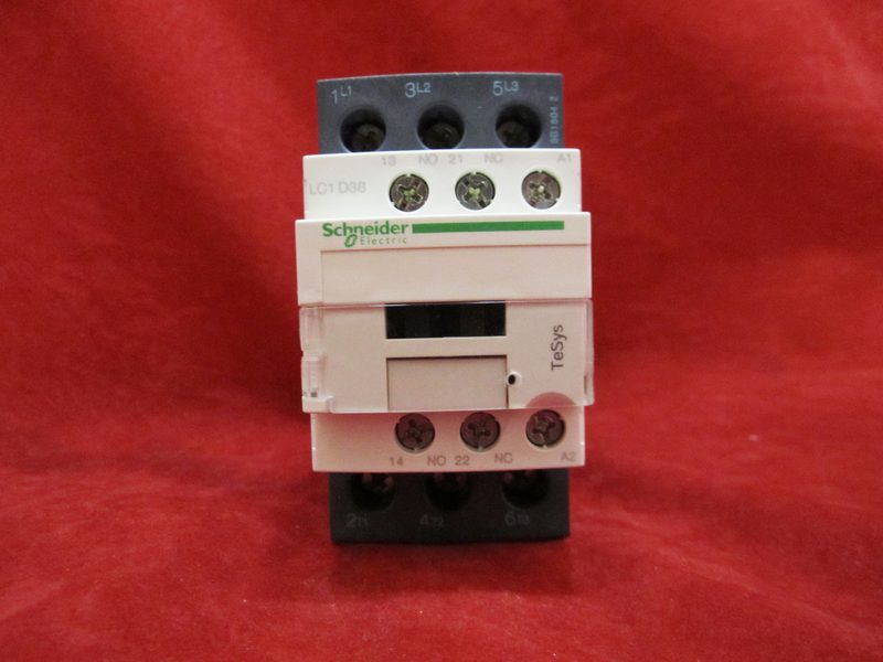 Контактор Schneider LC1D38B7