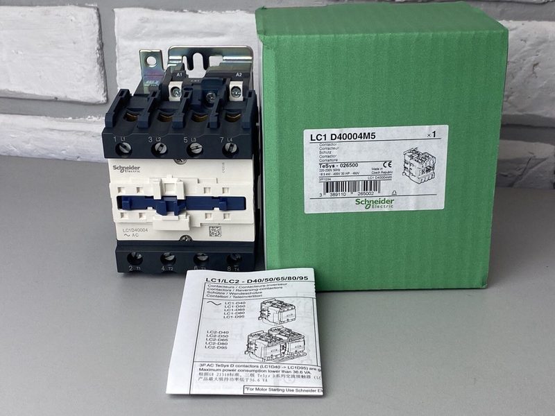 Контактор Schneider LC1D40004M5