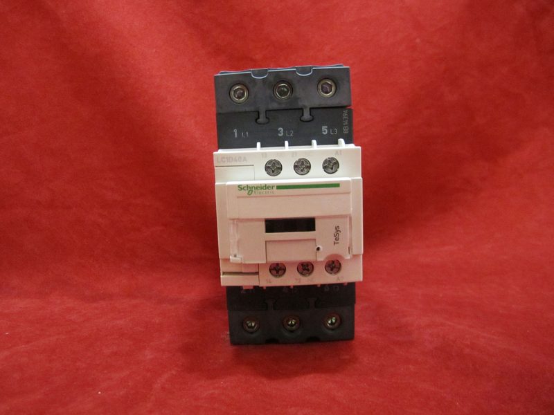 Контактор Schneider LC1D40AB7