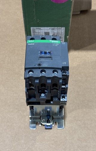 Контактор Schneider LC1D65