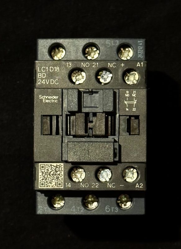 Контактор Schneider LC2D18BD
