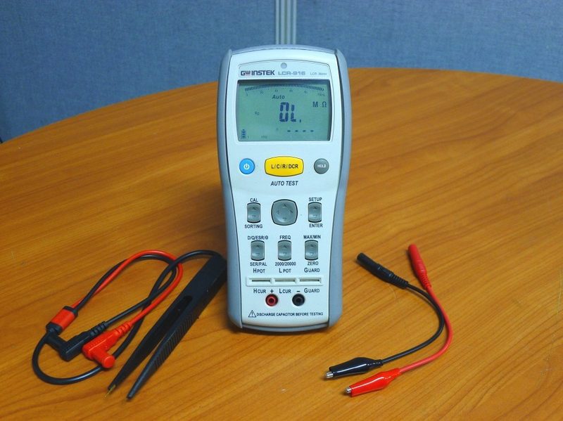 Тестер GW Instek LCR-916