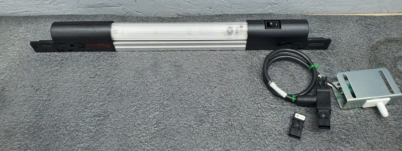 Монтажный шкаф LED24V15