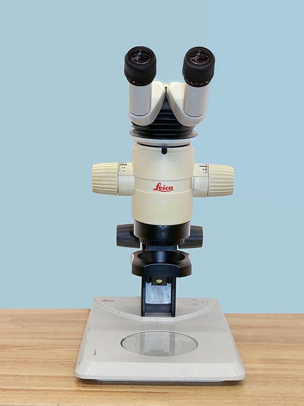 Микроскоп Leica LED2500