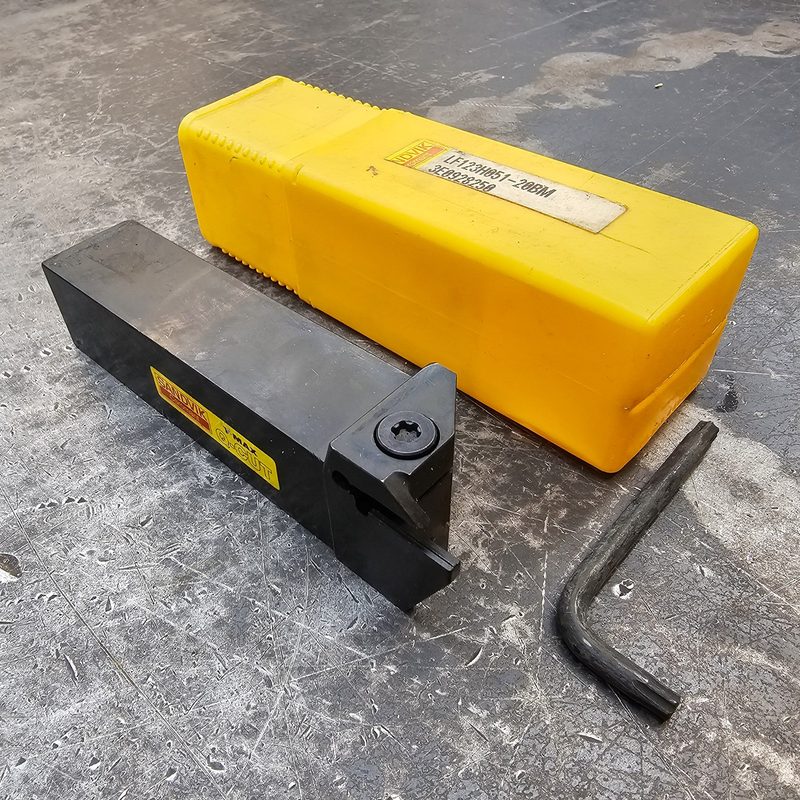 Режущий инструмент Sandvik LF123H051-20BM
