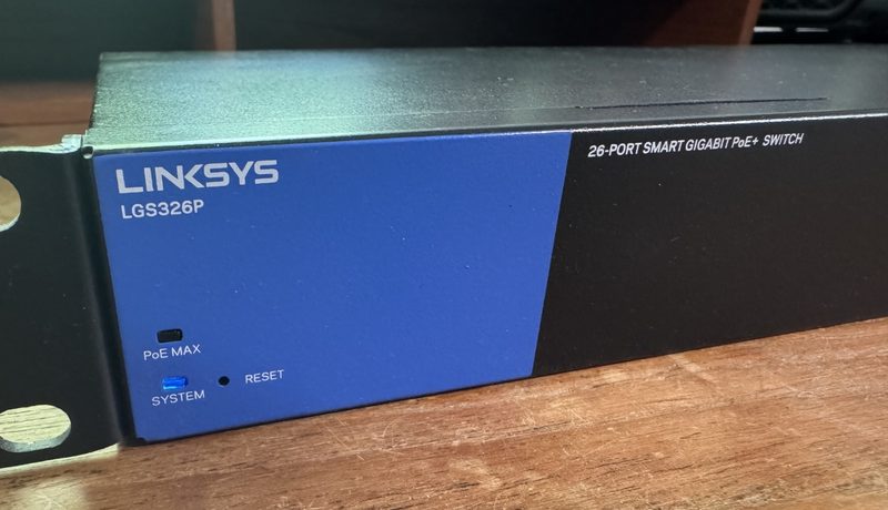Коммутатор Cisco LGS326P