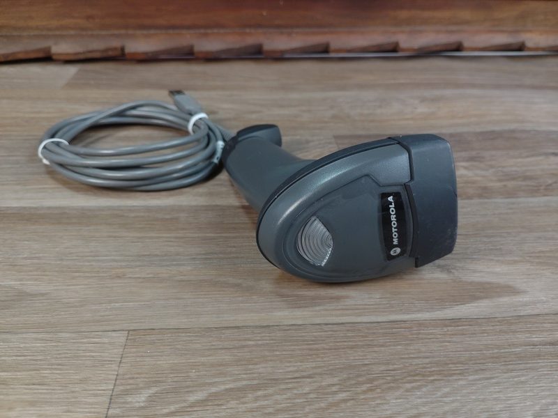Сканер штрих-кода Motorola LI2208