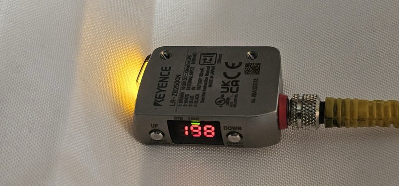 Датчик Keyence LR-ZB250CN