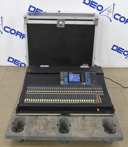 Микшерный пульт LS9-32