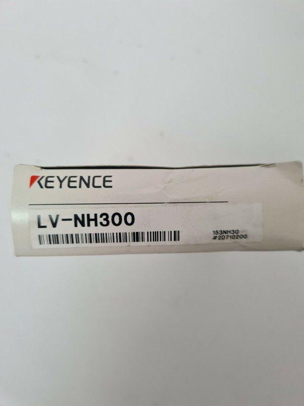 Фотоэлектрический датчик Keyence LV-NH300