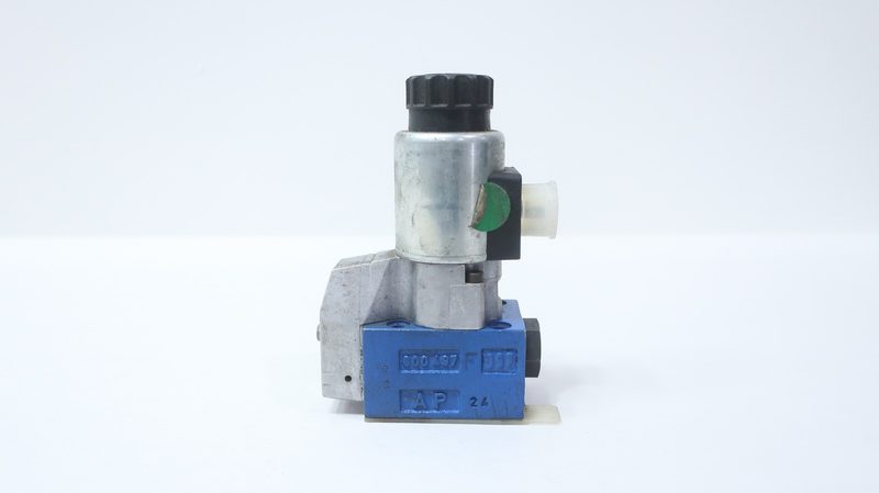 Пневмораспределитель Bosch Rexroth M-3SEW6U36/420