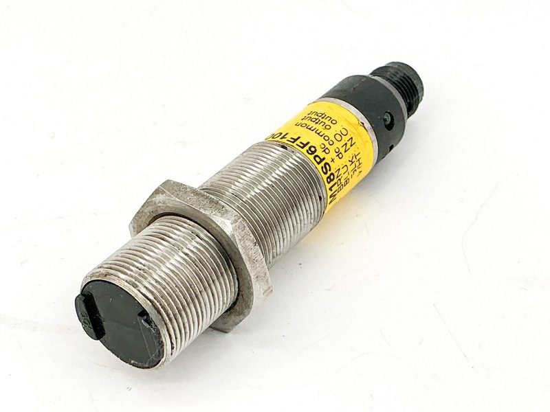 Фотоэлектрический датчик Banner M18SP6FF100Q