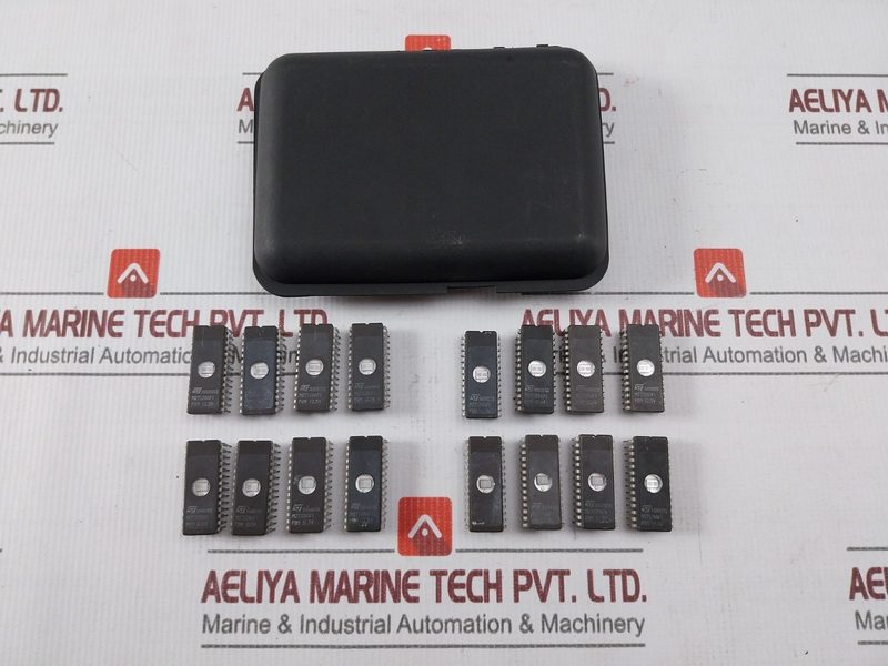 Микросхема M27128AF1