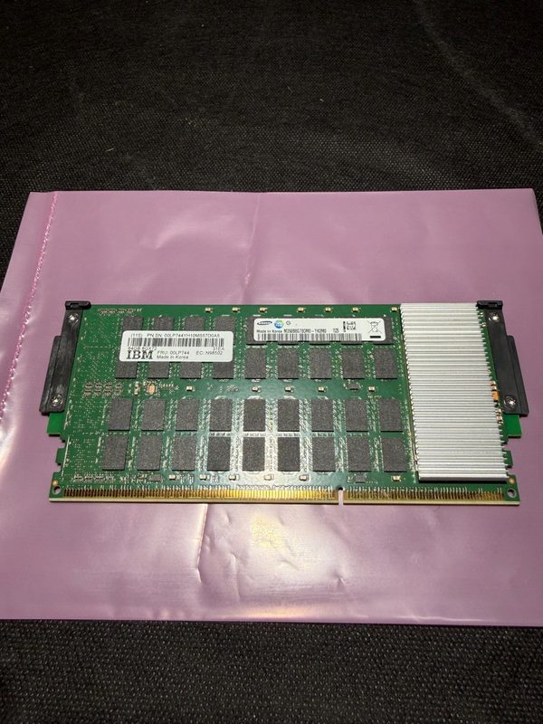 Модуль памяти Samsung M350B8G70DM0-YK0M0