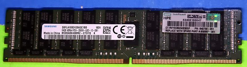 Модуль памяти Samsung M386A8K40BM2-CTD